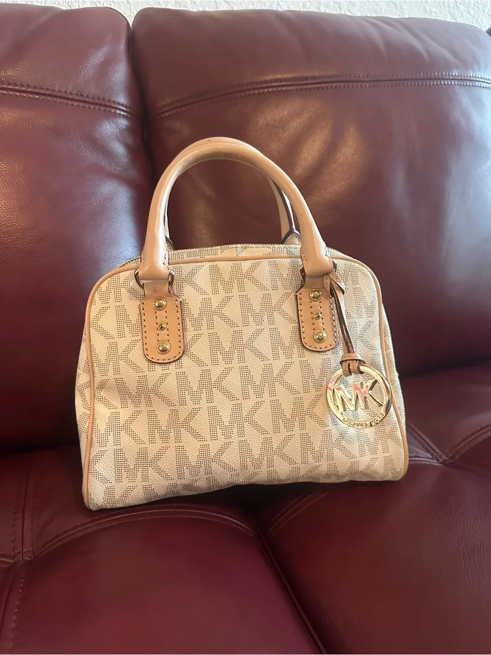 EUC Michael Kors Beige and Cream Signature Mini Satchel - Picture 5 of 13